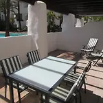 Groundfloor With Pool View Apartamento *